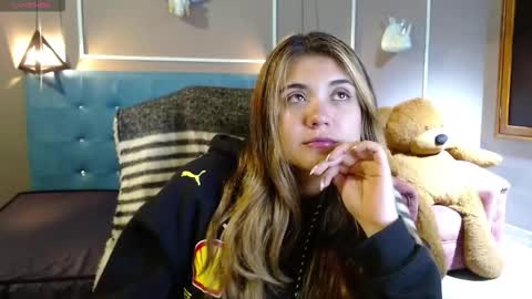 _jeessy online show from September 22, 2025, 3:52 am