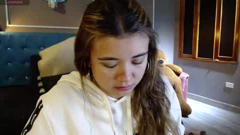 _jeessy online show from September 23, 2025, 4:26 am