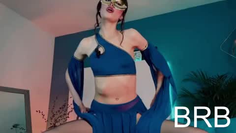  ...  online show from November 15, 2025, 7:10 pm