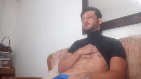 _jhonnyblaze_ online show from October 11, 2025, 9:57 pm