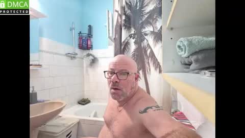 Joker online show from November 19, 2025, 2:44 am