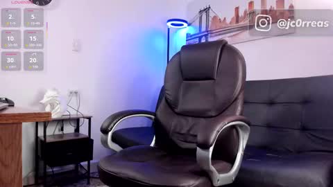 _juanes__ online show from December 16, 2025, 10:26 pm