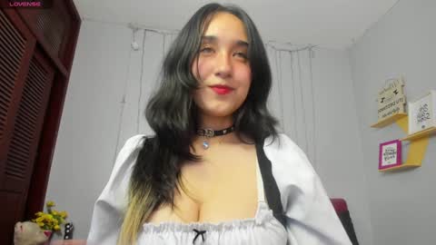 Snapshot of _julieta_love chatting on January 29, 2025, 8:46 pm julieta online show from January 29, 2025, 8:46 pm