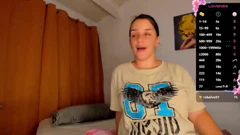 Snapshot of _juliethsexy_ chatting on September 23, 2025, 8:28 am Julieth online show from September 23, 2025, 8:28 am