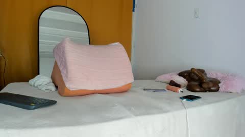 Snapshot of _juliethsexy_ chatting on June 8, 2026, 1:28 am Julieth online show from June 8, 2026, 1:28 am
