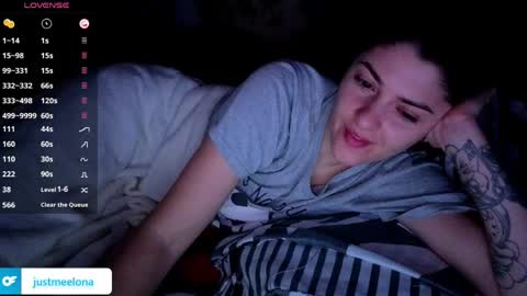 _just_a_simple_girl online show from May 7, 2026, 3:12 am