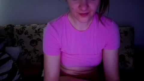 _just_a_simple_girl online show from June 7, 2026, 5:00 am
