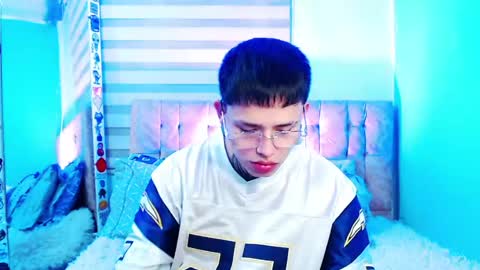 Snapshot of _justinmoon2 chatting on May 8, 2026, 8:03 pm mod online show from May 8, 2026, 8:03 pm
