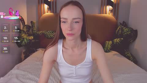 Kira online show from December 15, 2025, 7:23 am