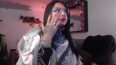 Cata  online show from December 5, 2025, 3:37 am