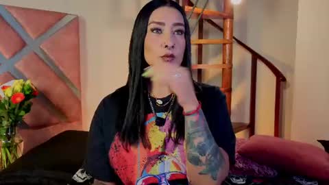 kelly online show from June 20, 2026, 1:36 pm