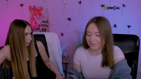 _kellykitten_ online show from May 5, 2026, 9:06 am