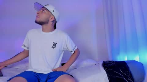    online show from October 12, 2025, 10:47 am