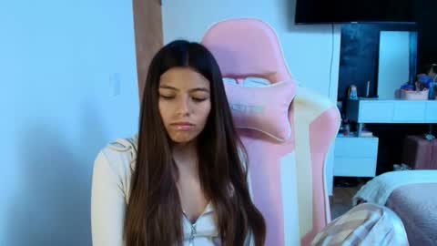 khloe sweet online show from April 28, 2026, 1:16 pm