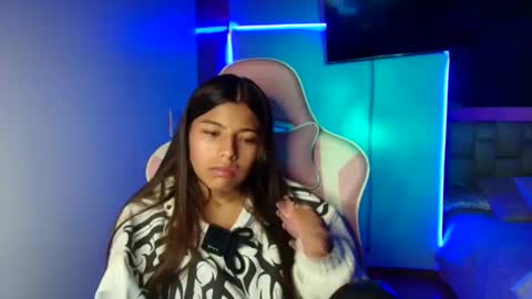 khloe sweet online show from May 5, 2026, 7:00 pm