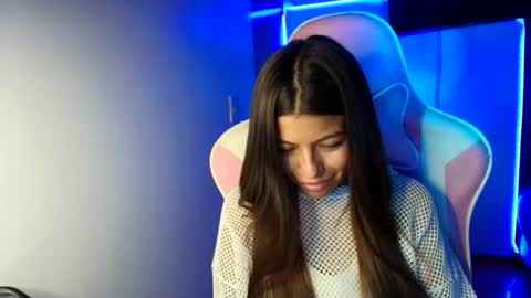 khloe sweet online show from May 12, 2026, 11:35 pm