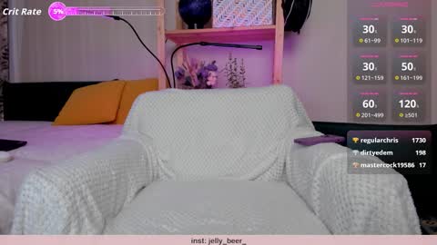 Snapshot of _kiki_pie chatting on October 26, 2025, 9:04 am Kiara 0100 - 0700 UTC almost every day online show from October 26, 2025, 9:04 am