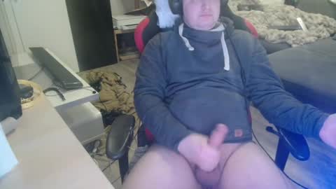 Snapshot of _kitsu_ chatting on February 10, 2025, 3:53 pm _kitsu_ online show from February 10, 2025, 3:53 pm