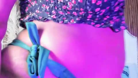 _krystal_cambell online show from June 8, 2026, 1:33 pm