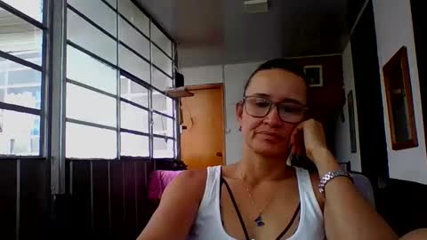 Snapshot of _laflaka2024 chatting on October 12, 2025, 10:09 pm SANDRA online show from October 12, 2025, 10:09 pm