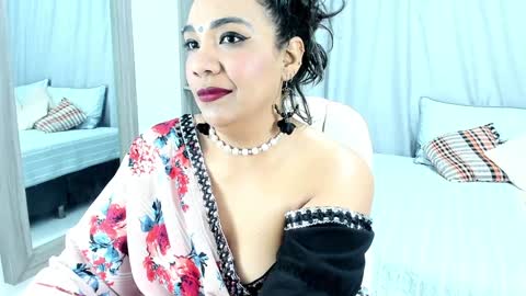 Snapshot of _lakshmi_hotx chatting on December 10, 2024, 3:55 pm NAILHA SAJANI online show from December 10, 2024, 3:55 pm