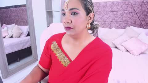 Snapshot of _lakshmi_hotx chatting on February 5, 2025, 2:59 pm NAILHA SAJANI online show from February 5, 2025, 2:59 pm