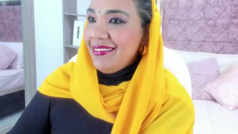 Snapshot of _lakshmi_hotx chatting on February 20, 2025, 3:08 pm NAILHA SAJANI online show from February 20, 2025, 3:08 pm