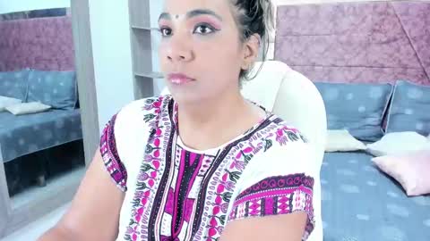 Snapshot of _lakshmi_hotx chatting on March 6, 2025, 3:13 pm NAILHA SAJANI online show from March 6, 2025, 3:13 pm
