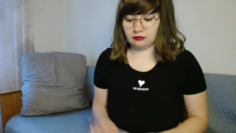 _lalilu_ online show from December 2, 2024, 5:26 am