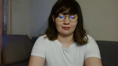 _lalilu_ online show from December 4, 2024, 5:27 am