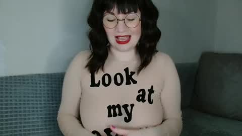 _lalilu_ online show from January 10, 2025, 4:09 pm