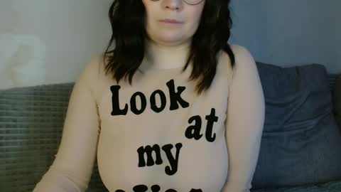 _lalilu_ online show from January 16, 2025, 6:03 am