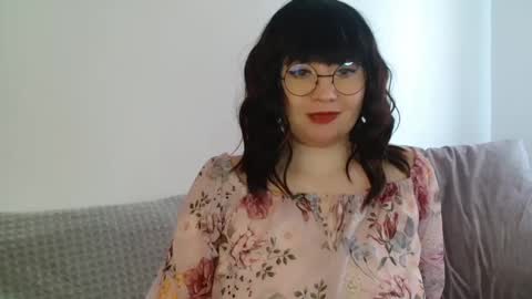 _lalilu_ online show from February 3, 2025, 11:31 am