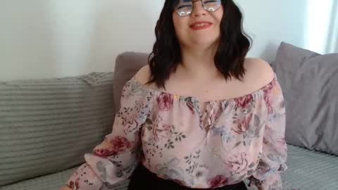 _lalilu_ online show from September 24, 2025, 1:14 pm