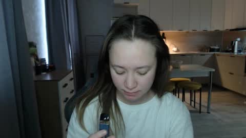 Snapshot of _lalune_ chatting on February 9, 2026, 5:55 am _lalune_ online show from February 9, 2026, 5:55 am