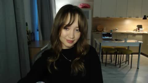 Snapshot of _lalune_ chatting on March 4, 2026, 1:50 pm _lalune_ online show from March 4, 2026, 1:50 pm