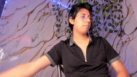 _latinsexy online show from May 30, 2026, 2:47 pm