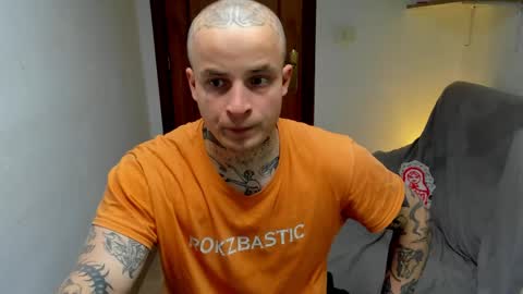 Layne online show from May 7, 2026, 11:48 am
