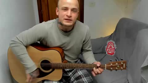Layne online show from May 8, 2026, 2:11 pm