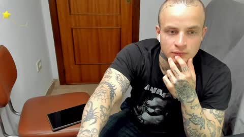 Layne online show from May 17, 2026, 8:16 pm