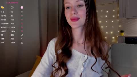 leksi online show from February 11, 2025, 8:31 pm