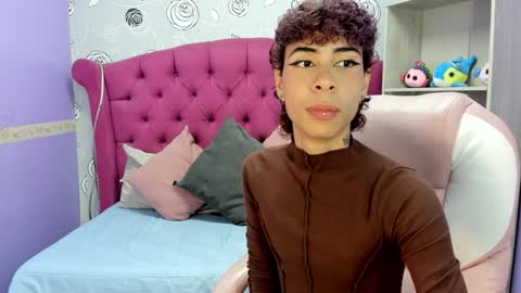 Snapshot of _lemmon_ chatting on January 7, 2025, 1:57 pm L E M M O N online show from January 7, 2025, 1:57 pm