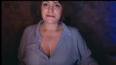 Snapshot of _letty_ chatting on September 24, 2025, 12:47 am Letty online show from September 24, 2025, 12:47 am