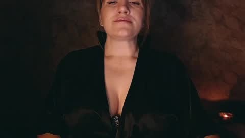 Letty online show from May 11, 2026, 1:22 am