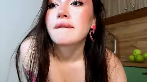 Snapshot of _lexie_rivers_ chatting on October 20, 2025, 3:18 am _lexie_rivers_ online show from October 20, 2025, 3:18 am