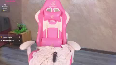 Im Alis 3 online show from June 22, 2026, 3:25 am