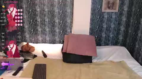 Ask me online show from June 15, 2026, 8:22 pm
