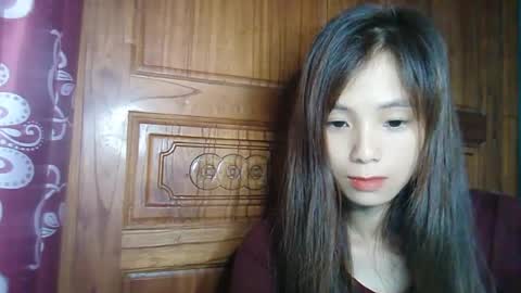 _lily0_ online show from July 21, 2026, 11:51 pm