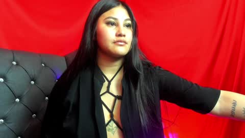 Ivy 3 online show from January 17, 2025, 3:53 pm