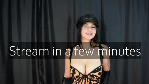 Tania online show from May 6, 2026, 1:47 am